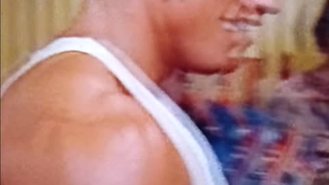 Arnold pokes at lou