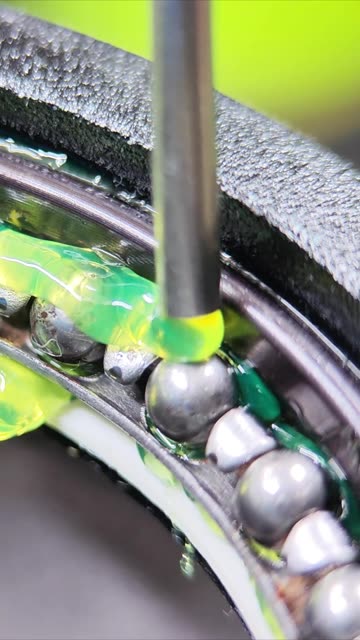 How to properly grease your bike headset.