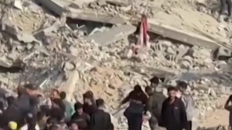 🔶 Histórica protesta en el norte de Gaza contra Hamás.