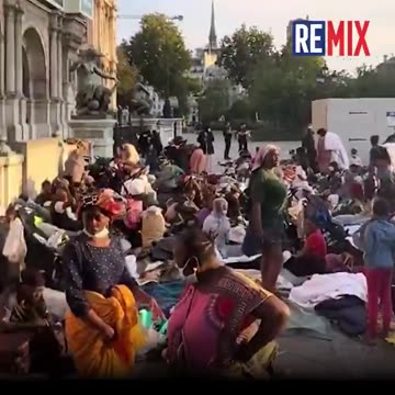 🚨🇫🇷 FRANCE: NWO-corrupted, Government funded Illegal Aliens camp outside Paris City Hall