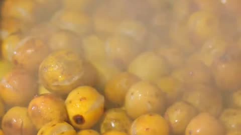 Making jujube cake