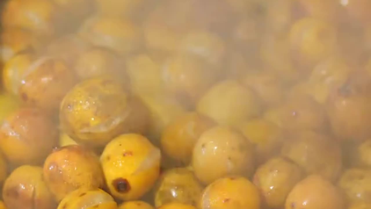 Making jujube cake