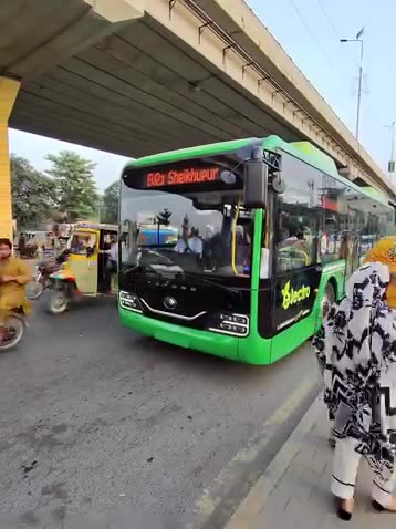 33 new green line 🚌