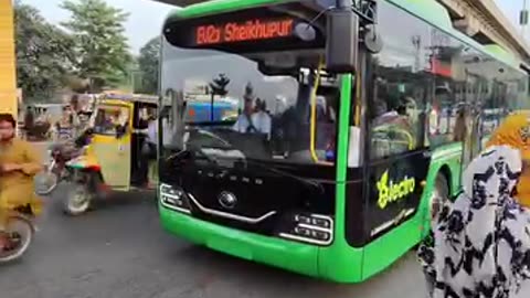 33 new green line 🚌