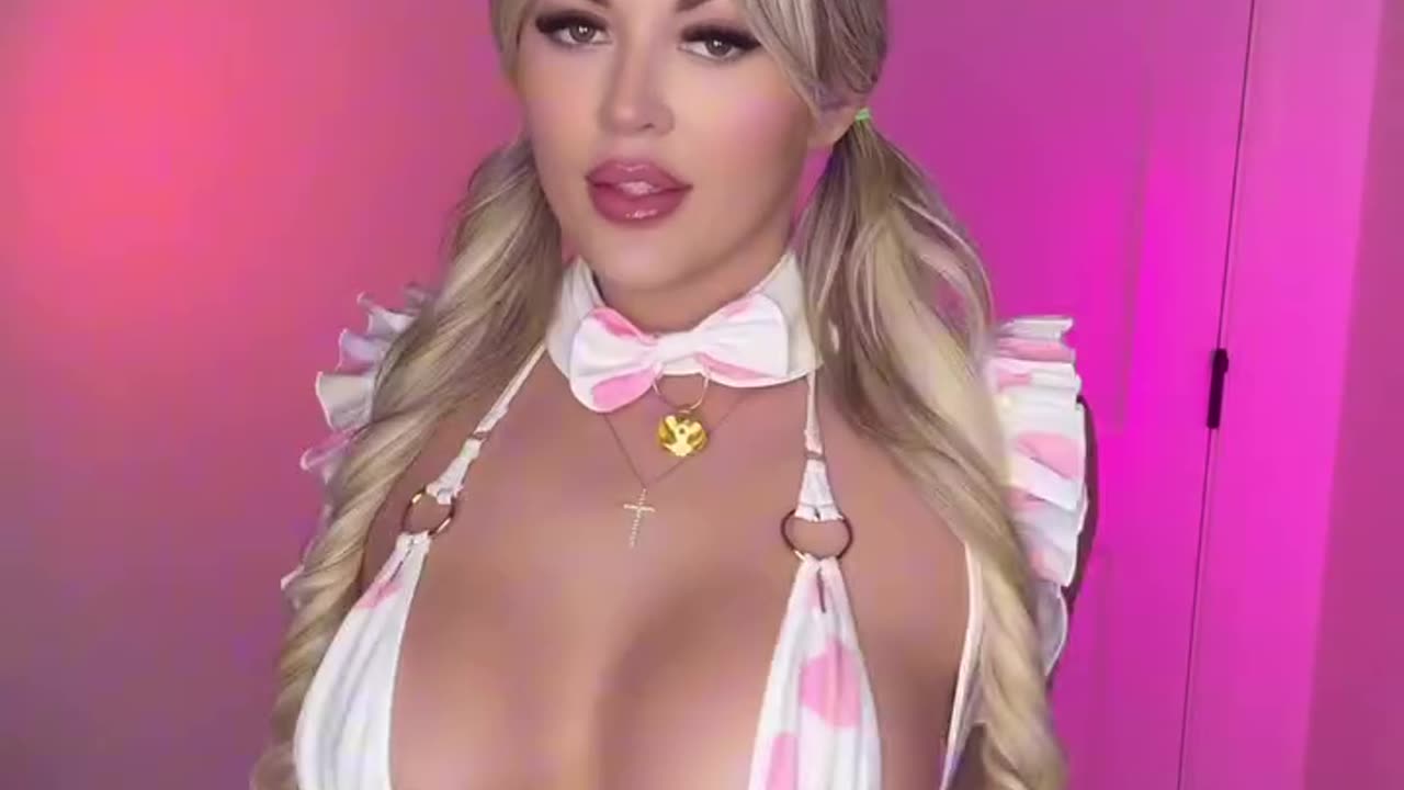 🍒 Pretty In White And Pink 💯🔥