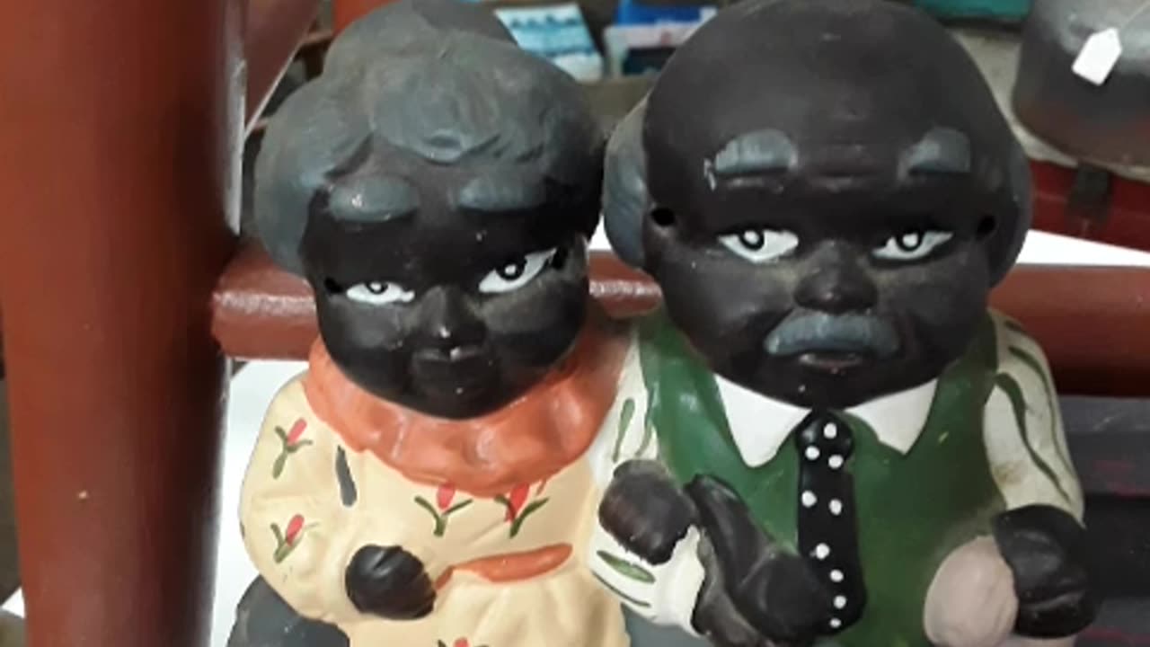 angry Black couple