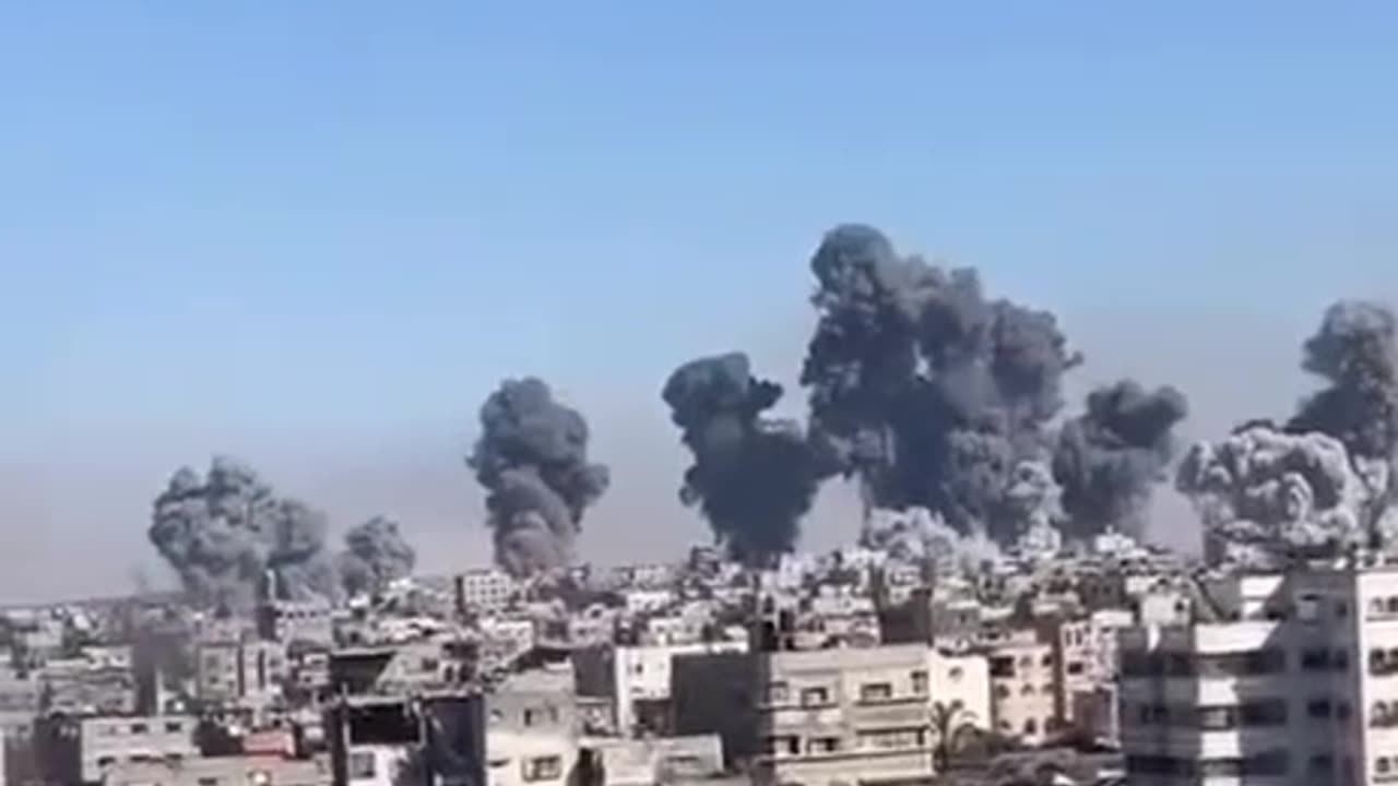 Israelis Resume Bombing Gaza Strip After Negotiations with Hamas Collapse
