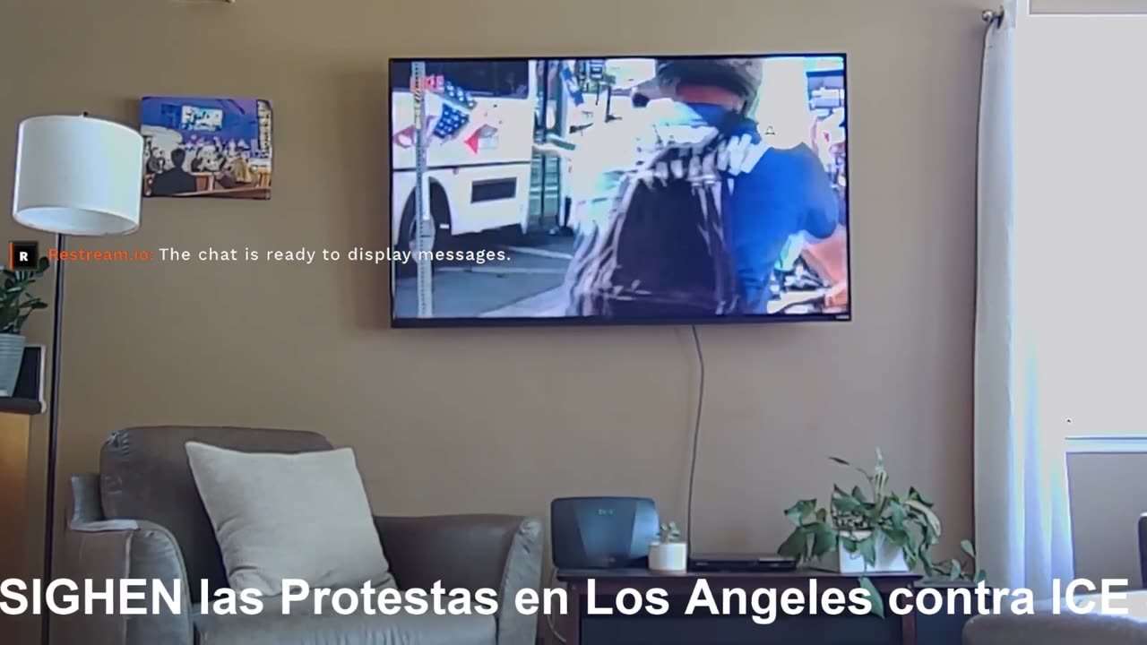 SIGUEN las Protestas en Los Angeles contra ICE