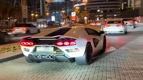 🏎️ #ferrari #uae #dubai #kcars #bugatti