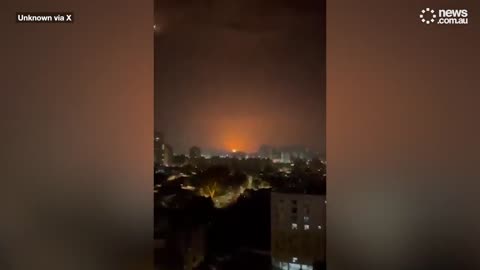 Iranian missiles rain down on Tel Aviv - news.com.au