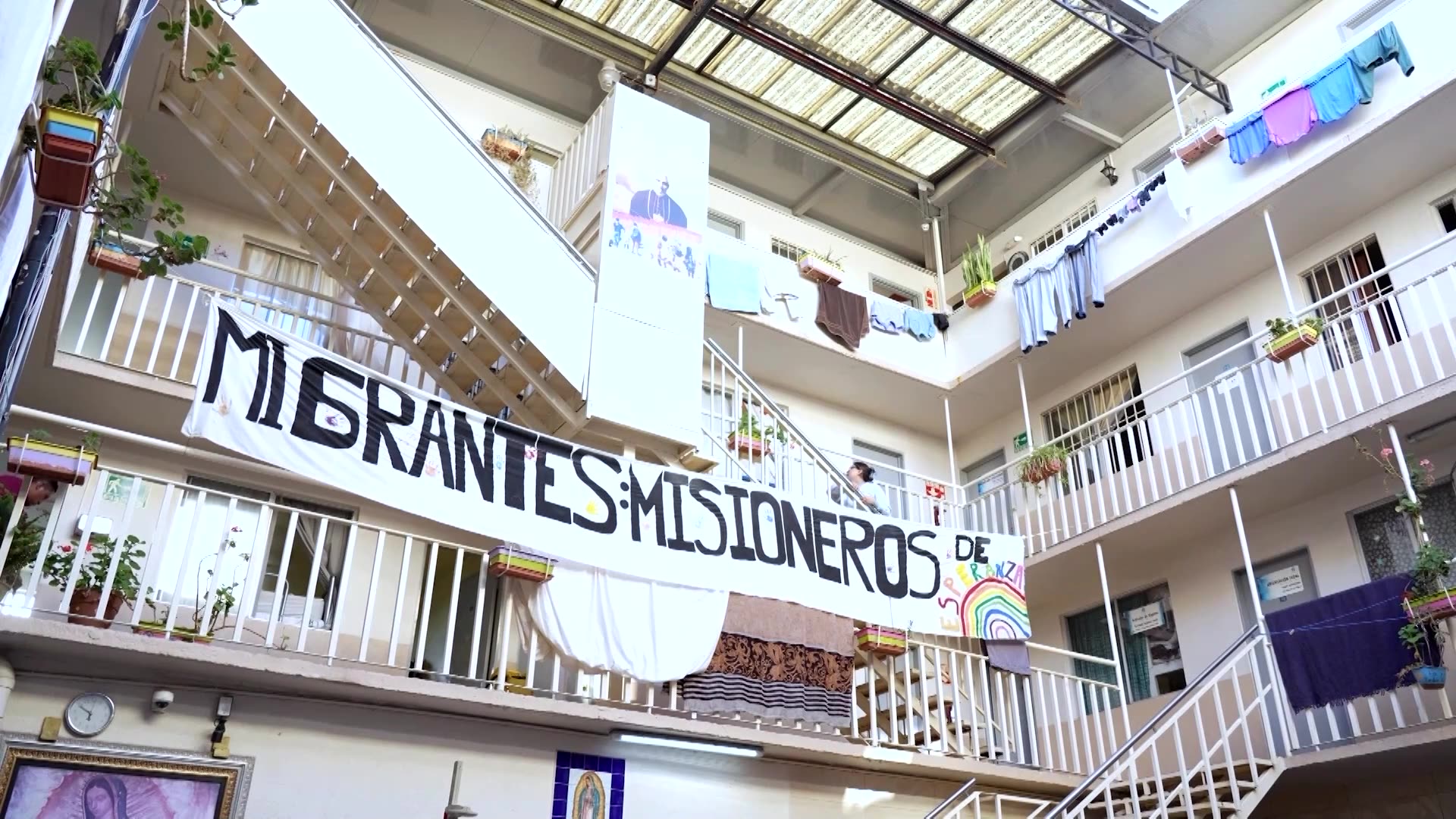 Mexican immigrant describes his deportation experience under Trump