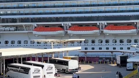 Carnival Horizon at Port in Miami Boarding Day!