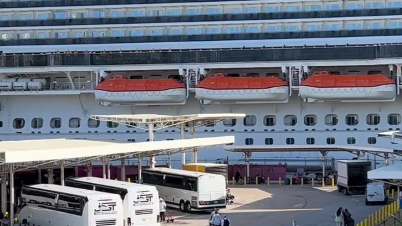Carnival Horizon at Port in Miami Boarding Day!