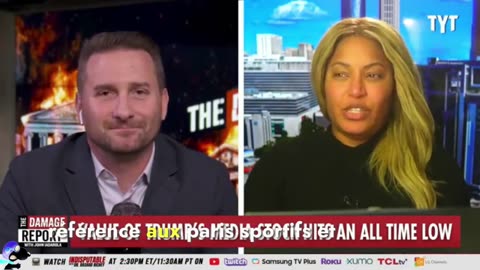 Trump plonge dans une chute financière soudaine alors que l'action Truth Social chute