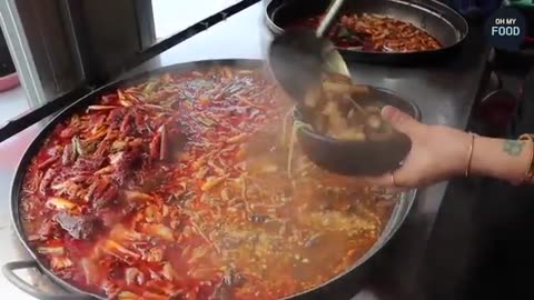 The Legendary Underground Noodle Feast! A Hidden Food Mecca for Korea’s Elderly!