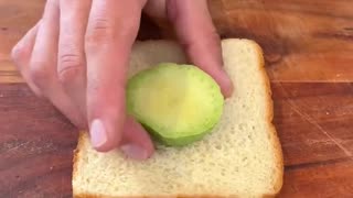 Must-Try DIY Avocado toast UnCrustables.hd