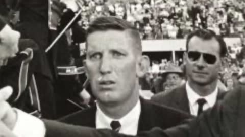 Crumpton on Secret Service-Who Changed JFK's Parade Route to Go Through Elm St?