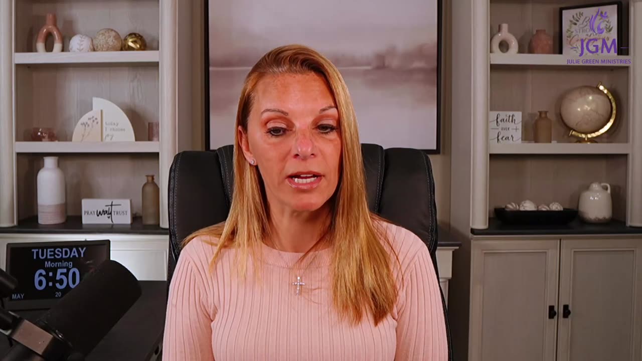 82 . PROPHETIC WORD – A RED SHOCKWAVE IS ABOUT TO HIT THIS NATION [Word heard – May 14, 2025]