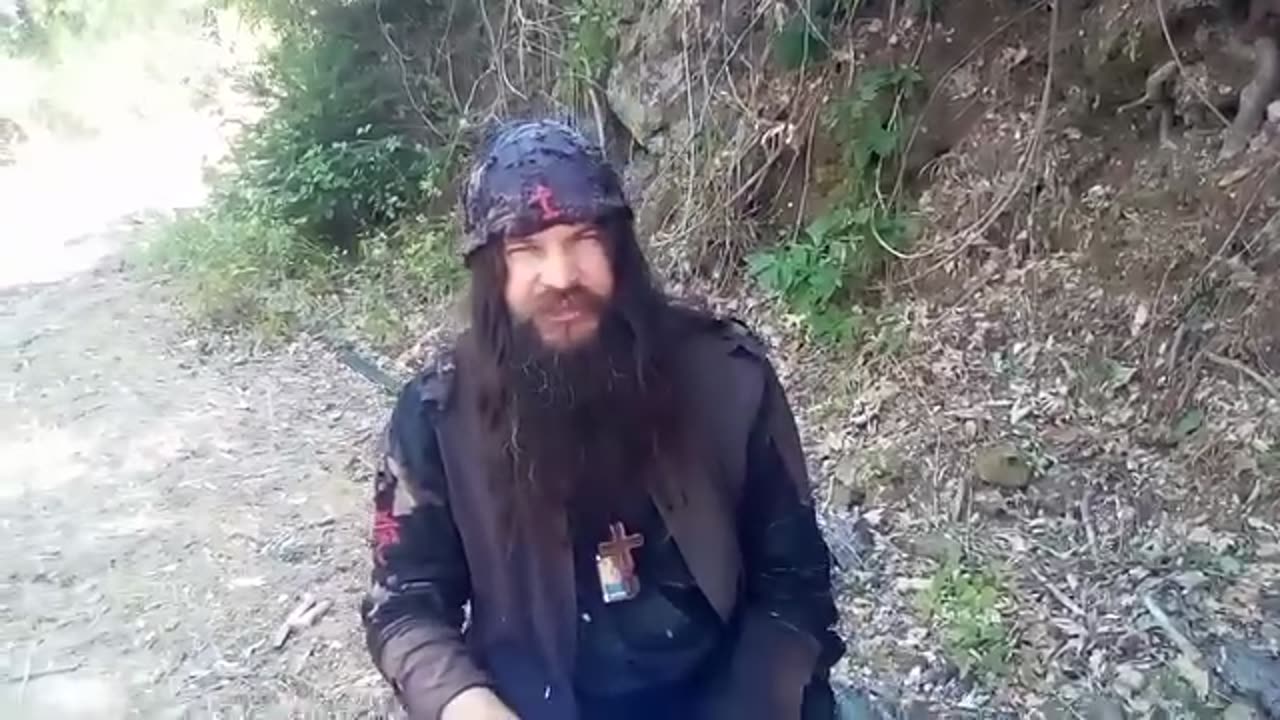 ΔΙΑΚΟΝΟΙ ΣΑΤΑΝΑ