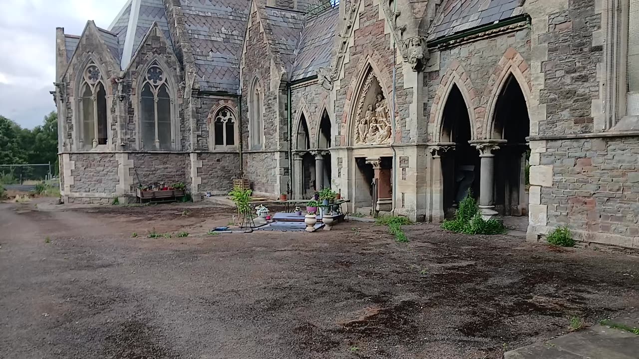 Lily guarding us from movie nakers