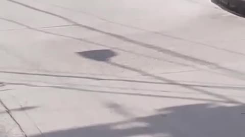 Incendio taxi en Girón