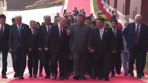 🇷🇺 🏹 🎬 The Chinese Military Parade and the World Leaders