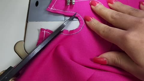 Clean back openings made easy! ✂️✨