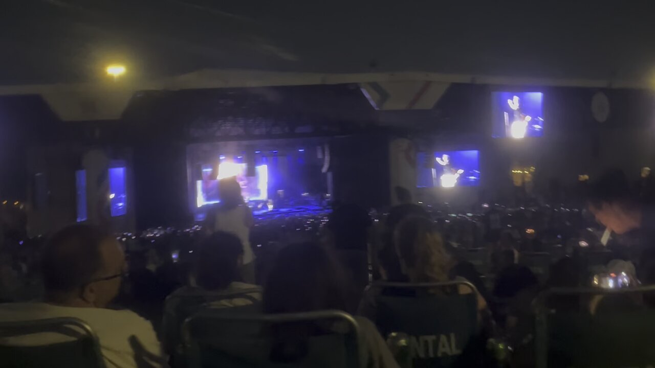 Live Performs “Lightning Crashes” in Dallas