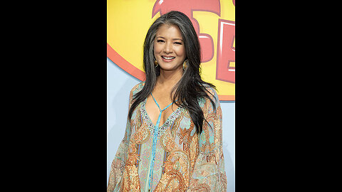 Cross kick Studio Films Kelly HU Moore Model 84
