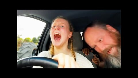 Hilarious Driving Fails! 💥Craziest Car Fail Videos