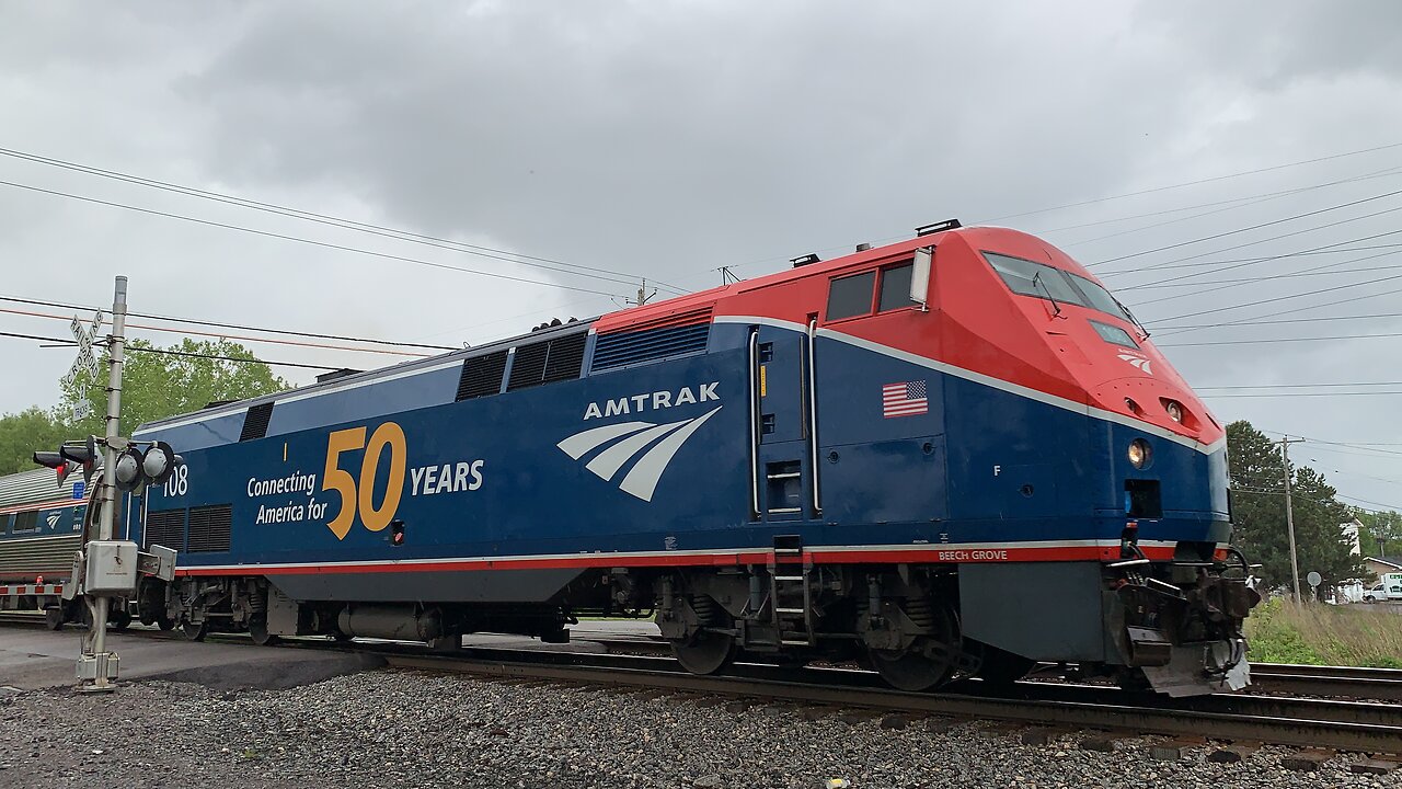 Patriotic Amtrak and horns everywhere