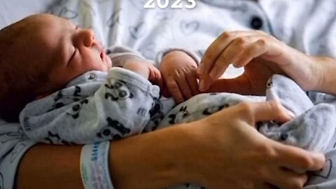 "Unprecedented Three-Month Baby Drought in Italy: A Closer Look at Birth-Death Ratio"