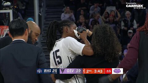 🫣 Tiffany Hayes INJURES NOSE after HEAD COLLISION with Shakira Austin | WNBA women's basketball