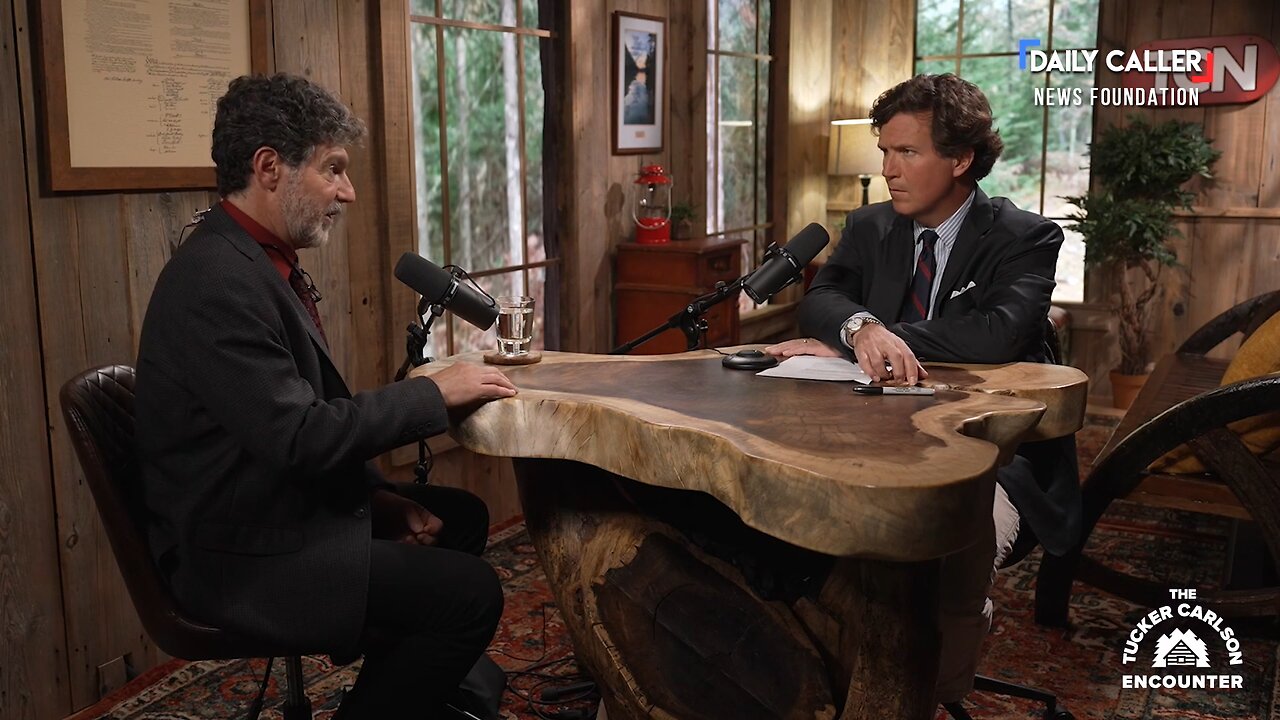 Tucker Carlson Sits Down with Bret Weinstein to Talk Chinese Immigration