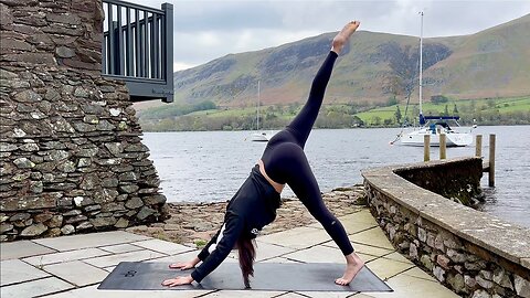 15 Min Morning Yoga Flow | Start Your Day Mindfully