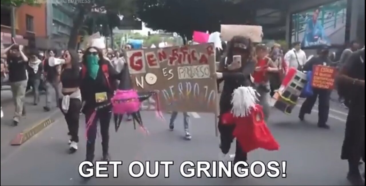 Mexicans violent against American expats for the evils and their own people raising the prices
