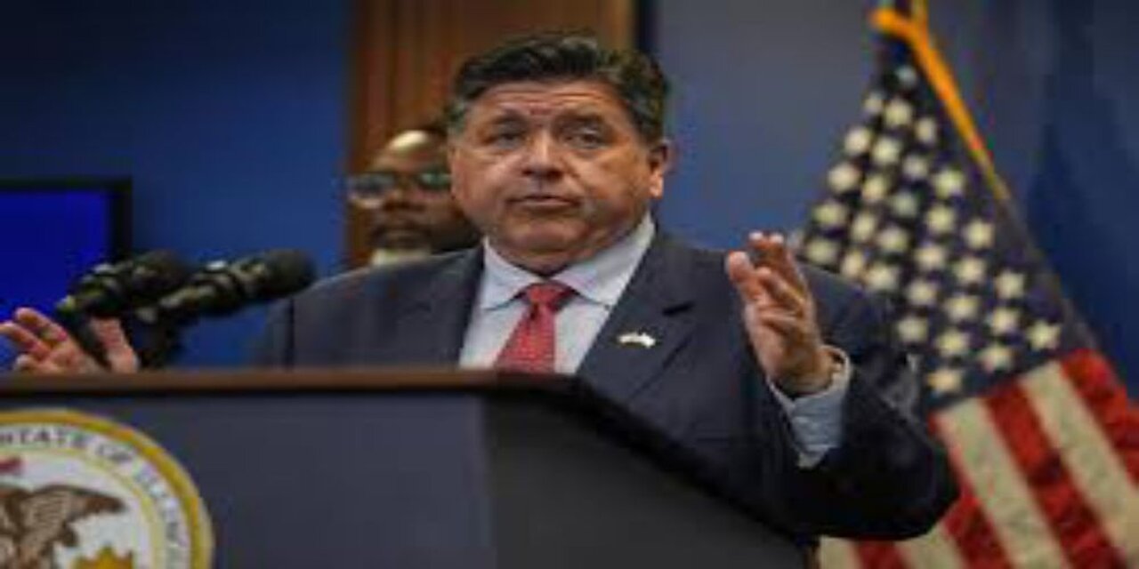 Chicago Preps for Influx of Troops, Immigration Agents