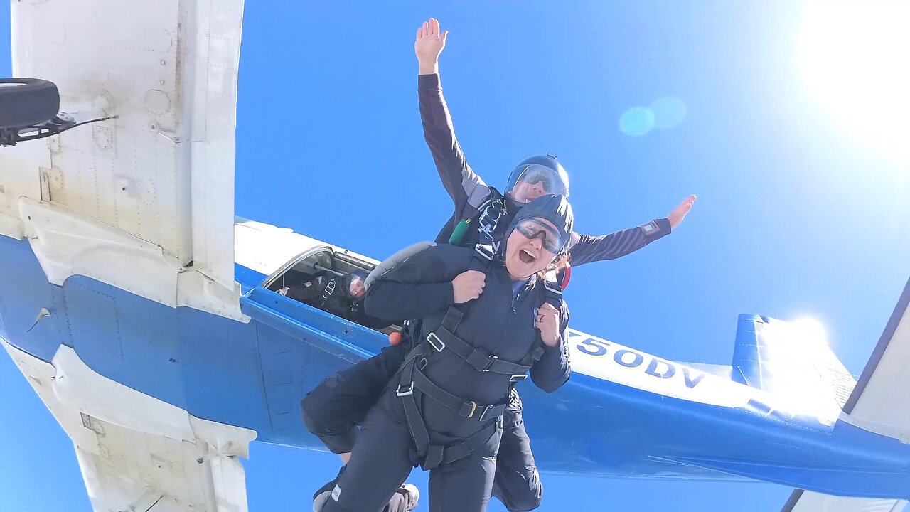 Silver Wings taking McKayla on a tandem skydive