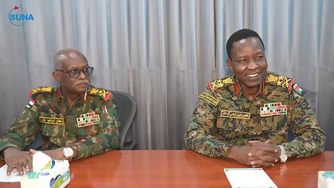 During his trip to N. Kordofan, Kabashi get a briefing about the military Operations