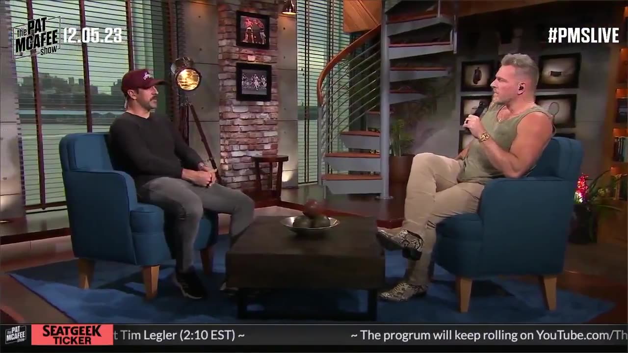 Aaron Rodgers on Not Taking the COVID Shot