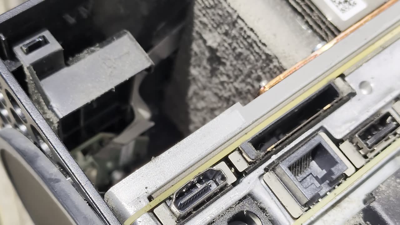 Happy Father's Day! Xbox Series X HDMI Repaired And Cleaned In A Hour!