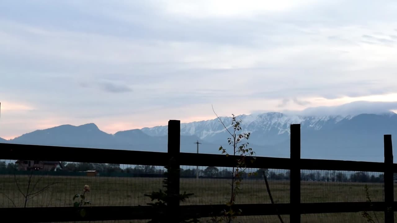 Timelapse 2.11.2020 Piatra Craiului 45min in 45sec