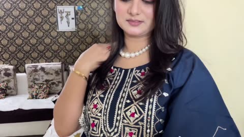Learn Self Makeup In Minutes_ Step By Step Makeup Tutorial For Beginners_ Shikha Tyagi #MAKEUP