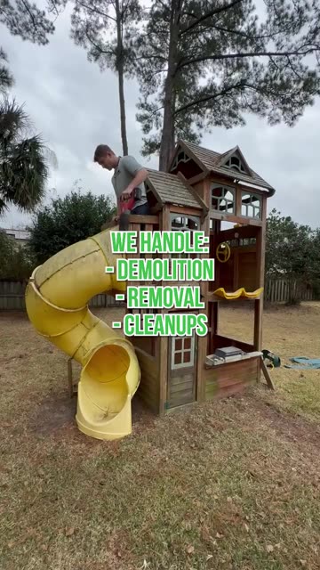 Old playset taking up space? 🛝➡️🗑️