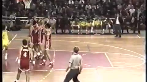 "Elosua León VS Philips Milan" COPA KORAC'93 (06 de Enero, 1993)