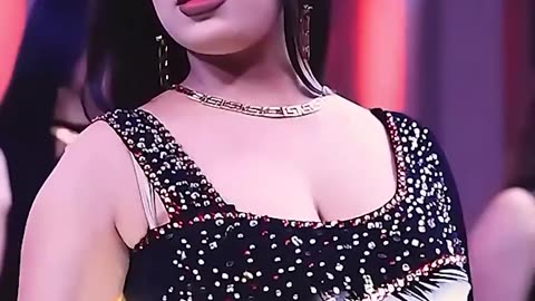 ما تعطيني هالشفه بلجي ( رقصة بنات 🔥) رقصات فاخرة دبكات 2025