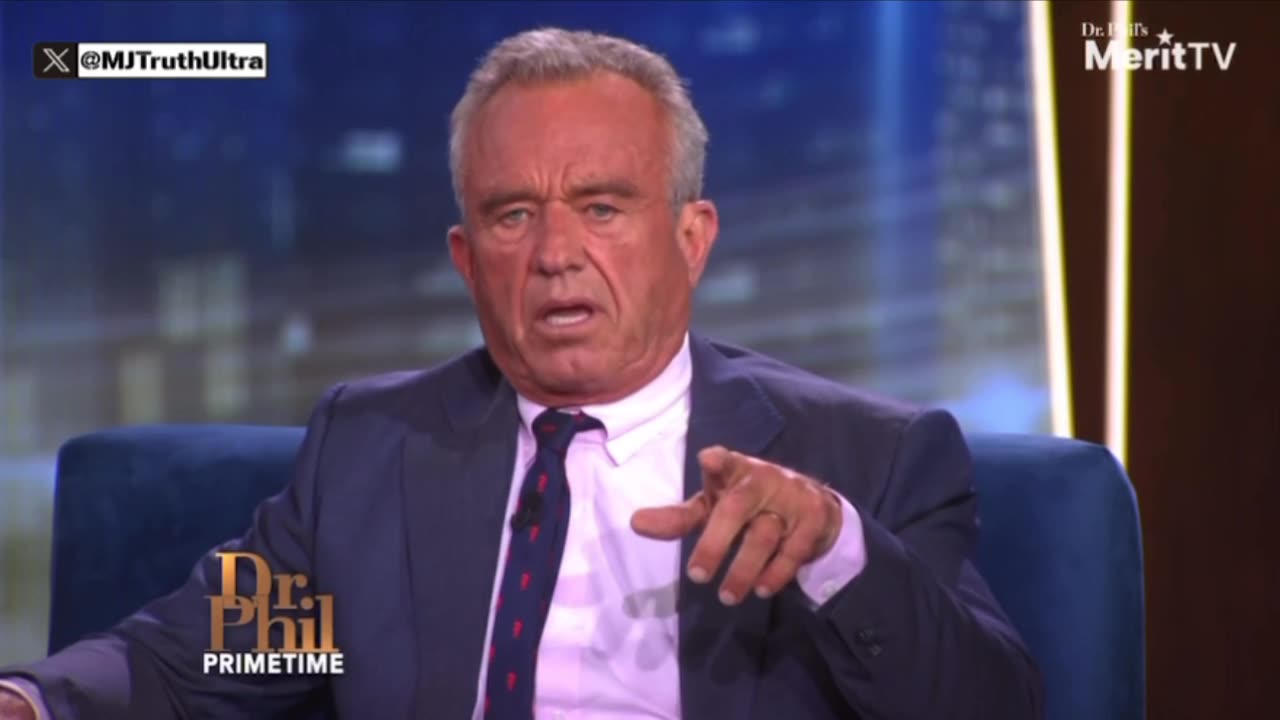 RFK Jr was stunned when he Compared Life Expectancy Stats with the Health Minister of Indonesia