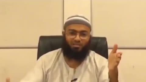 Islamic Scholor doesn’t want to integrate in UK - He wants sharia law