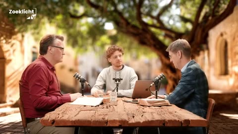 Zoeklicht TV - De Actualiteiten Podcast #22 - Één wereldreligie, vervolging en AI (Deel 2)