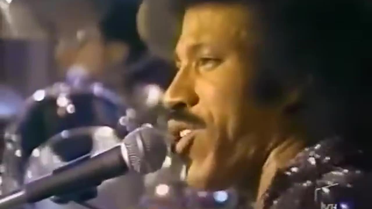 The Commodores - Easy (1977)